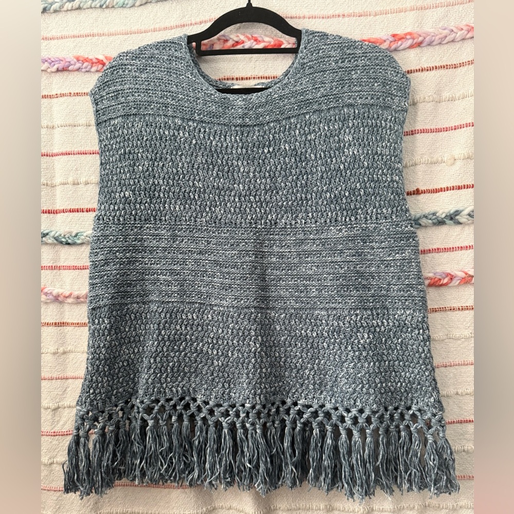 Orvis Blue Textured Women's Sleeveless Sweater Size S/M